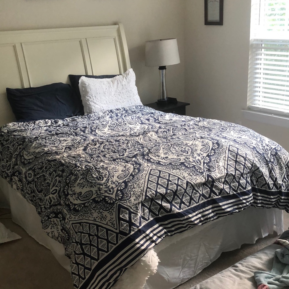 Full/queen comforter